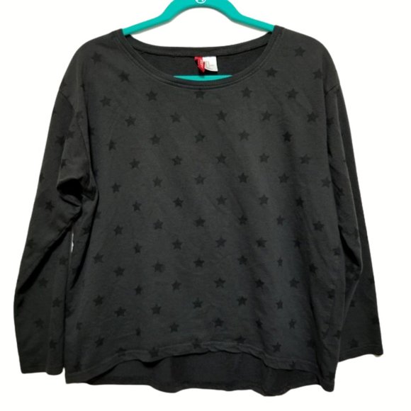 H&M DIVIDED Tops - DIVIDED by H&M Black Stars Long Sleeve Box Top M